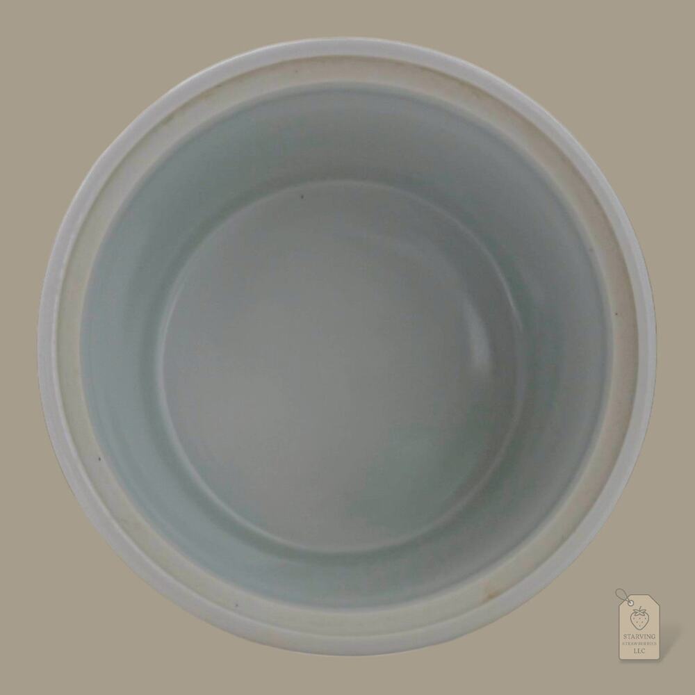 Jingdezhen-Marked Porcelain Lidded Cup | White with Red Calligraphy - Picture 4 of 9